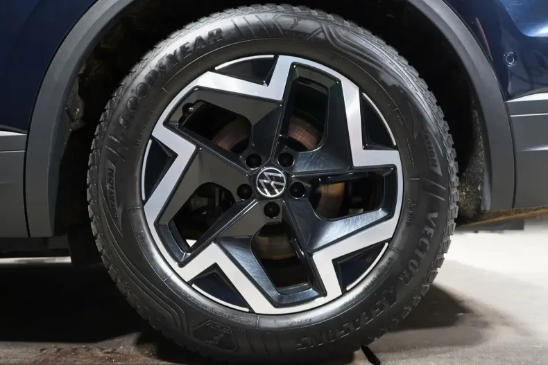Volkswagen Touareg din 2025 cu 24.800 km - oferta VOL250339 - foto 14