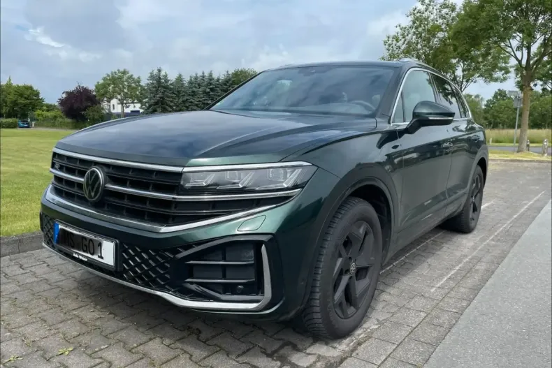 Volkswagen Touareg din 2024 cu 68.500 km - oferta VOL250340 - foto 1