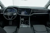 Volkswagen Touareg din 2025 cu 25.868 km - oferta VOL250343 - foto 14