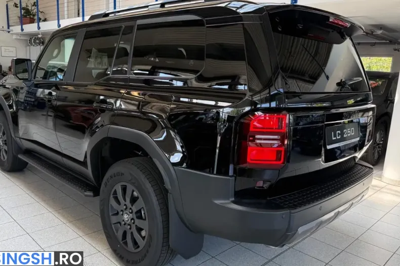 Toyota Land Cruiser din 2026 cu 51 km - oferta TOY250354 - foto 7