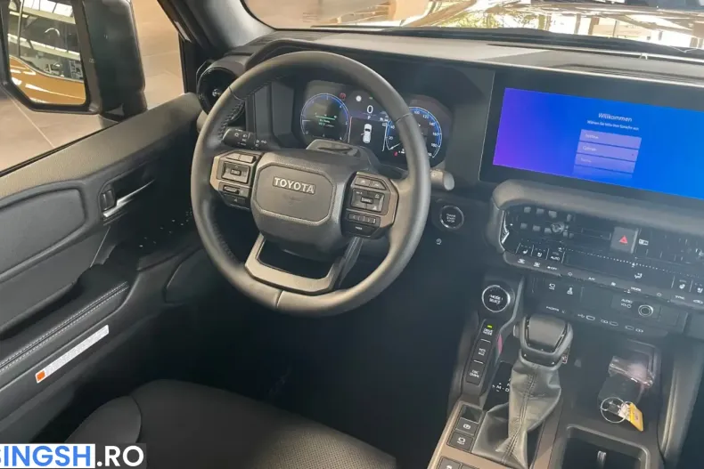 Toyota Land Cruiser Prado din 2026 cu 51 km - oferta TOY250358 - foto 5