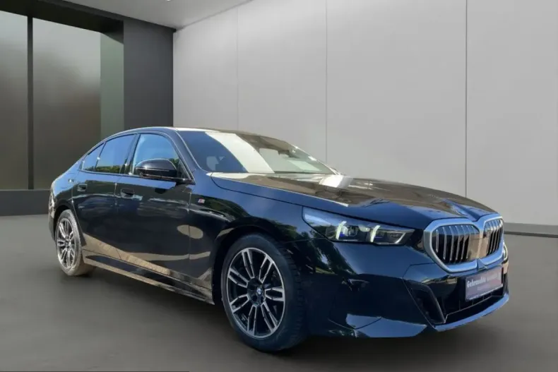 BMW 520 (Seria 5) din 2025 cu 58.512 km - oferta BMW250360 - foto 3