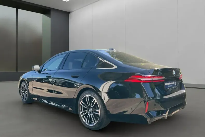 BMW 520 (Seria 5) din 2025 cu 58.512 km - oferta BMW250360 - foto 5