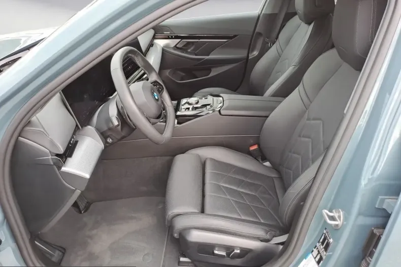 BMW 520 (Seria 5) din 2023 cu 43.718 km - oferta BMW250361 - foto 10