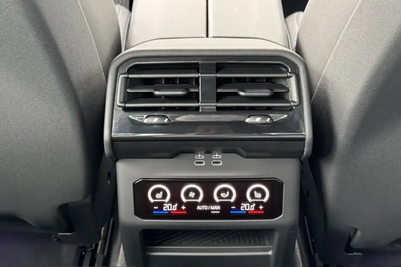 BMW 520 (Seria 5) din 2024 cu 23.961 km - oferta BMW250362 - foto 18