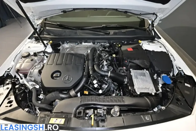 Mercedes-Benz CLA 180 (Clasa CLA) din 2025 cu 28.620 km - oferta MER250366 - foto 13
