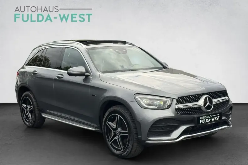 Mercedes-Benz GLC 300 (Clasa GLC) din 2021 cu 96.417 km - oferta MER250368 - foto 2