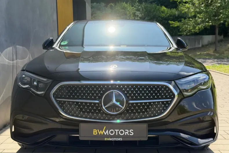 Mercedes-Benz E 300 (Clasa E) din 2025 cu 12.899 km - oferta MER250375 - foto 7