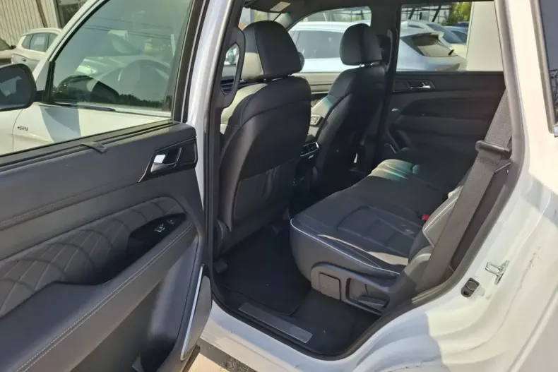 Ssangyong REXTON din 2025 cu 15.579 km - oferta SSA250381 - foto 10