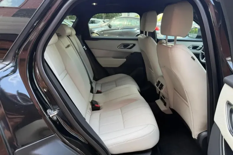 Land Rover Range Rover Velar din 2023 cu 149.989 km - oferta LAN250386 - foto 36