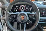 Porsche Cayenne din 2025 cu 17.600 km - oferta POR250387 - foto 9