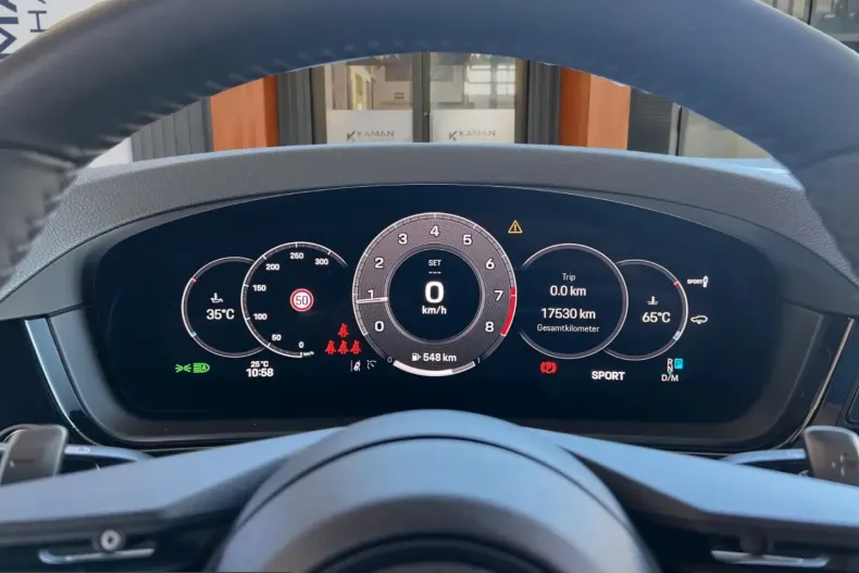 Porsche Cayenne din 2025 cu 17.600 km - oferta POR250387 - foto 10
