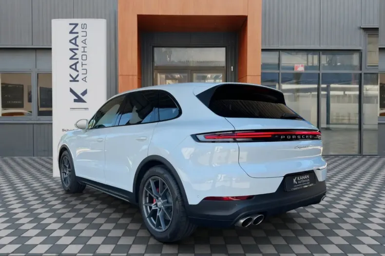 Porsche Cayenne din 2025 cu 17.600 km - oferta POR250387 - foto 24