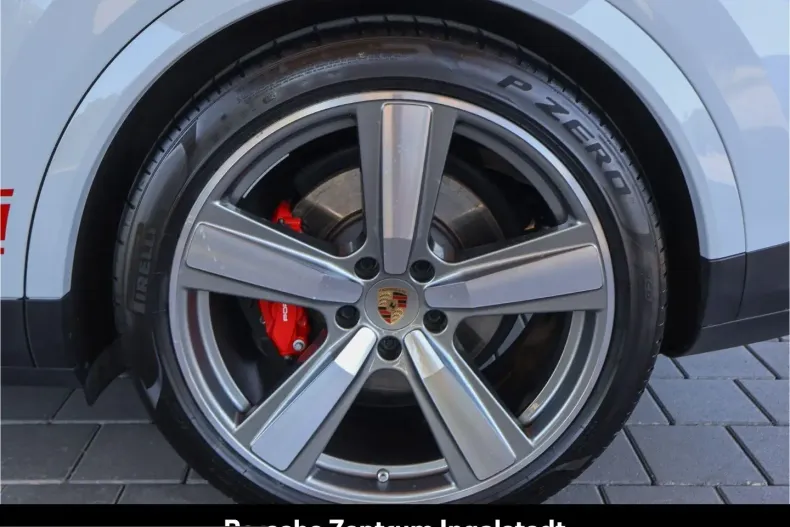 Porsche Cayenne din 2025 cu 25.200 km - oferta POR250391 - foto 9