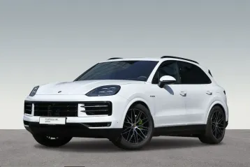 Porsche Cayenne din 2025 - oferta POR250392