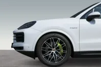 Porsche Cayenne din 2025 cu 16.400 km - oferta POR250392 - foto 6