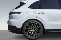 Porsche Cayenne din 2025 cu 16.400 km - oferta POR250392 - foto 28