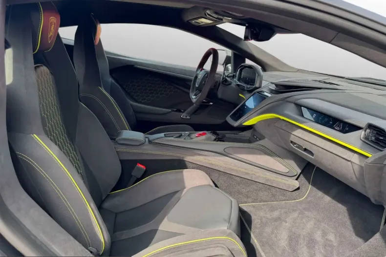 Lamborghini Revuelto din 2025 cu 6.700 km - oferta LAM250398 - foto 20