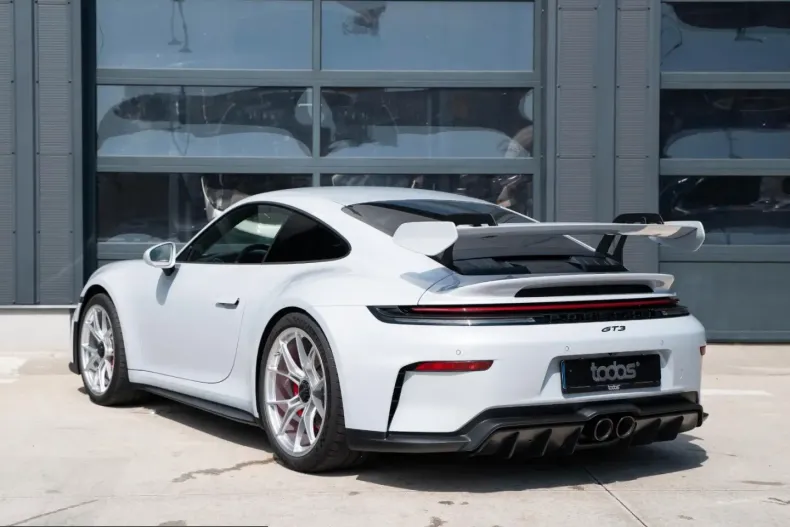 Porsche 992 din 2025 cu 4.000 km - oferta POR250399 - foto 5