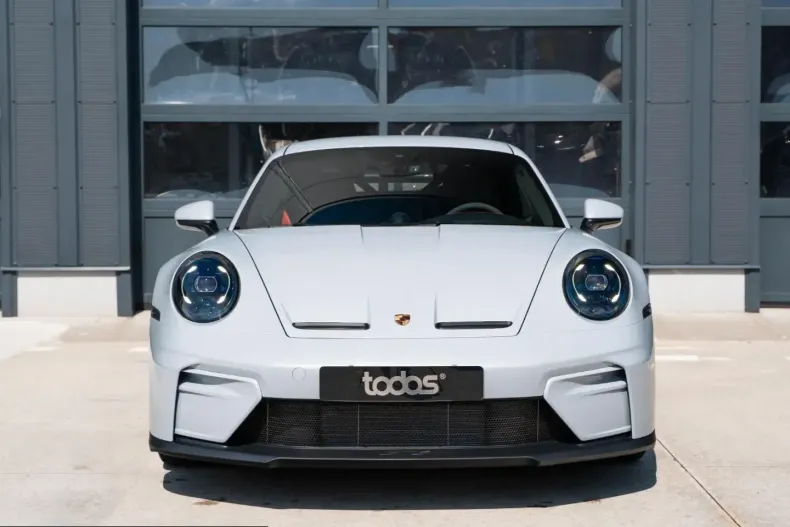 Porsche 992 din 2025 cu 4.000 km - oferta POR250399 - foto 6