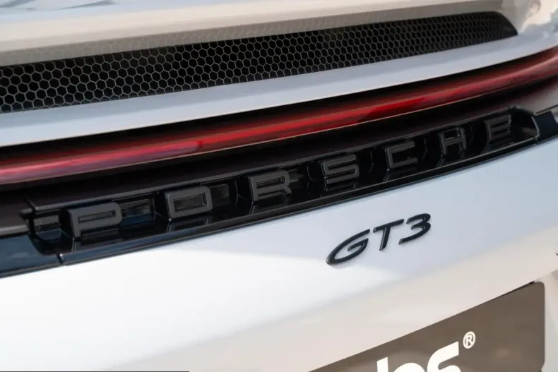 Porsche 992 din 2025 cu 4.000 km - oferta POR250399 - foto 23