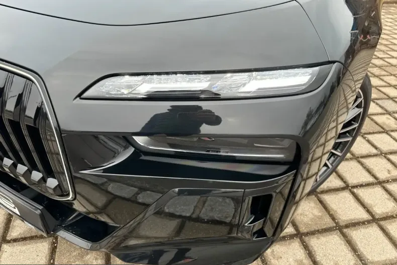 BMW 740 (Seria 7) din 2025 cu 4.050 km - oferta BMW250409 - foto 10