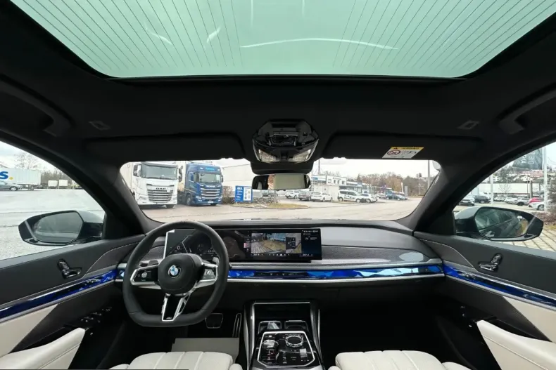 BMW 740 (Seria 7) din 2025 cu 4.050 km - oferta BMW250409 - foto 17