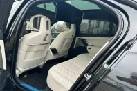 BMW 740 (Seria 7) din 2025 cu 4.050 km - oferta BMW250409 - foto 22
