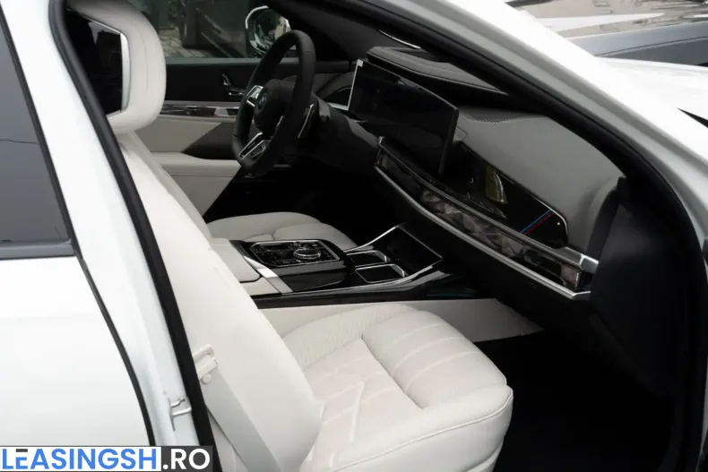 BMW 740 (Seria 7) din 2025 cu 17.700 km - oferta BMW250410 - foto 13