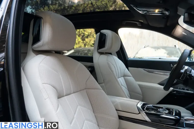 BMW 740 (Seria 7) din 2025 cu 32.300 km - oferta BMW250413 - foto 14