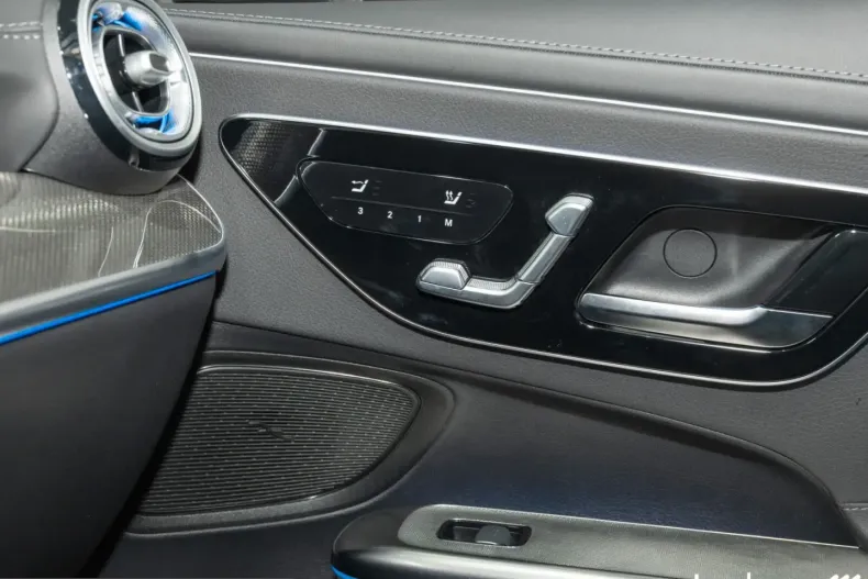 Mercedes-Benz CLE 180 (Clasa CLE) din 2025 cu 21.412 km - oferta MER250416 - foto 13