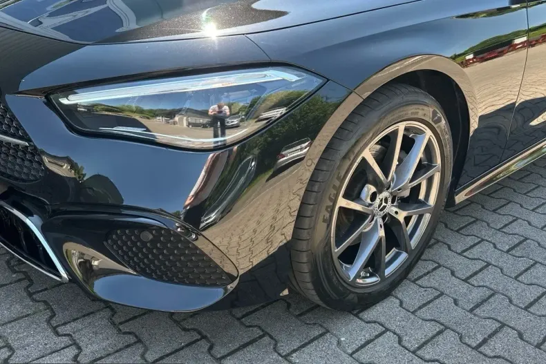 Mercedes-Benz CLE 220 (Clasa CLE) din 2024 cu 22.336 km - oferta MER250417 - foto 7
