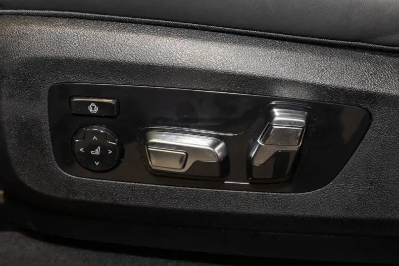 BMW X6 (Seria X) din 2025 cu 19.500 km - oferta BMW250429 - foto 11