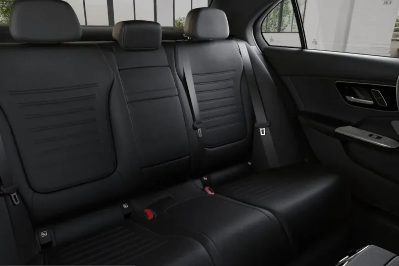 Mercedes-Benz C 300 (Clasa C) din 2025 cu 30.000 km - oferta MER250430 - foto 7