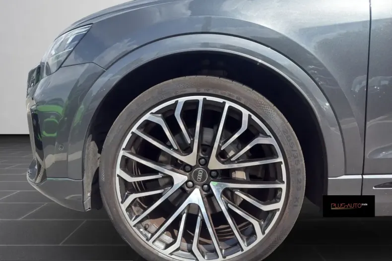 Audi Q8 din 2025 cu 11.625 km - oferta AUD250432 - foto 6