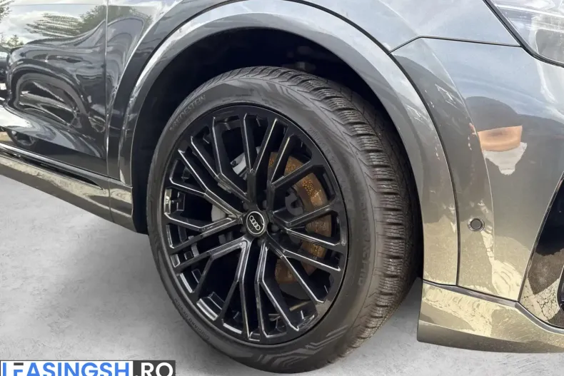 Audi Q8 din 2025 cu 9.795 km - oferta AUD250434 - foto 7
