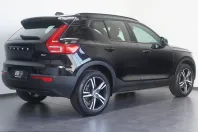 Volvo XC40 din 2021 cu 34.734 km - oferta VOL250440 - foto 3