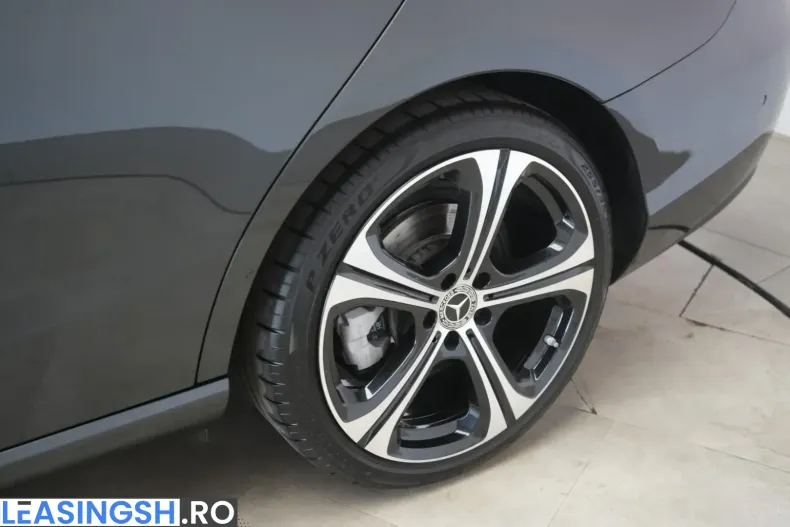 Mercedes-Benz C 300 (Clasa C) din 2022 cu 73.000 km - oferta MER250447 - foto 12