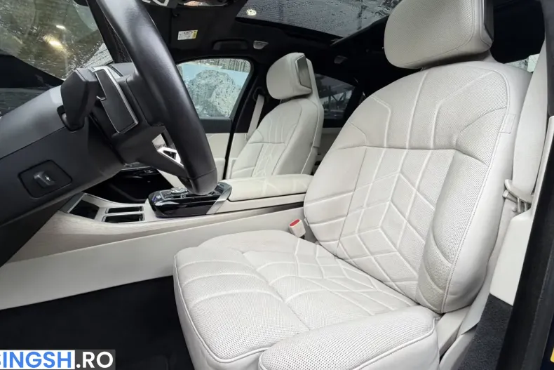 BMW i7 (Seria 7) din 2023 cu 61.917 km - oferta BMW250450 - foto 10