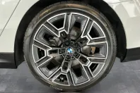 BMW 520 (Seria 5) din 2025 cu 26.902 km - oferta BMW250451 - foto 11