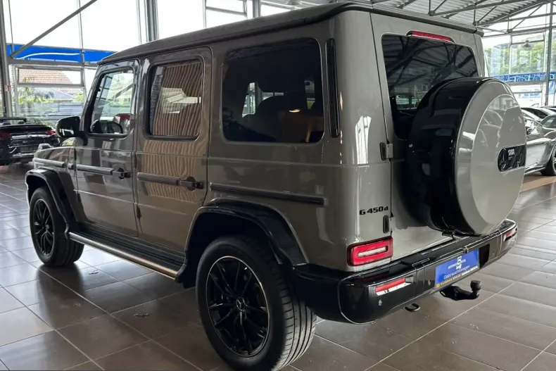 Mercedes-Benz G 450 (Clasa G) din 2024 cu 45.300 km - oferta MER250452 - foto 5