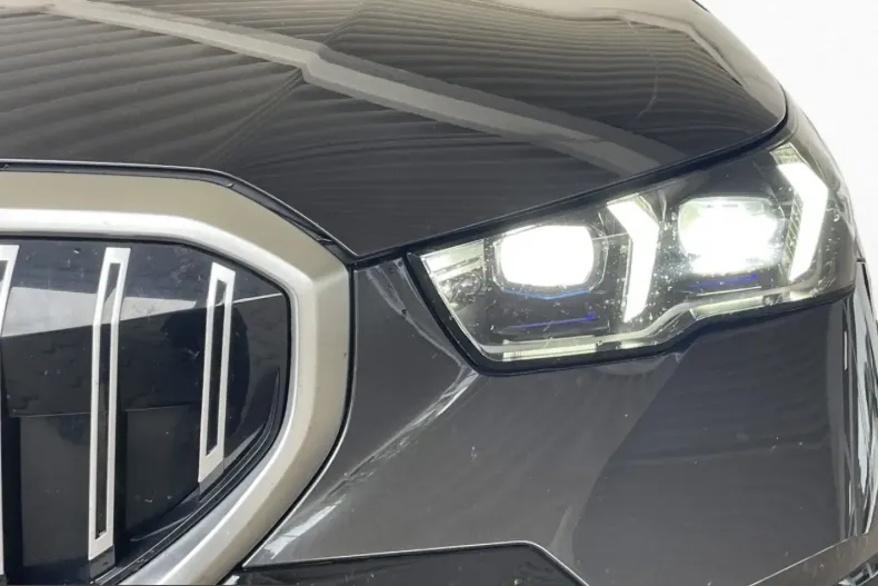 BMW 520 (Seria 5) din 2025 cu 22.549 km - oferta BMW250454 - foto 6