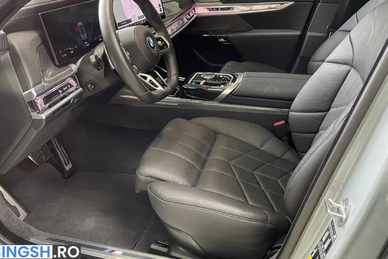 BMW i7 (Seria 7) din 2024 cu 11.469 km - oferta BMW250457 - foto 9