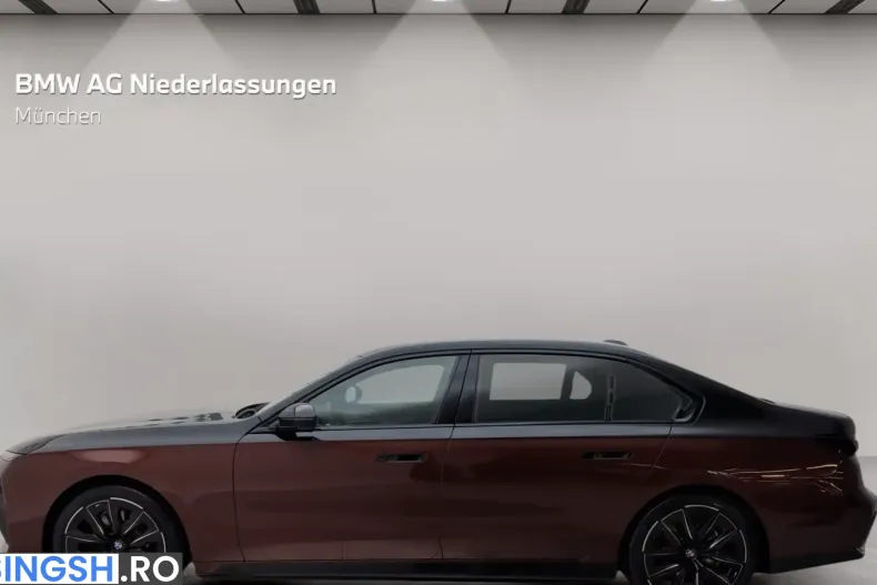 BMW i7 (Seria 7) din 2025 cu 2.933 km - oferta BMW250464 - foto 5