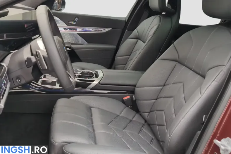 BMW i7 (Seria 7) din 2025 cu 2.933 km - oferta BMW250464 - foto 9