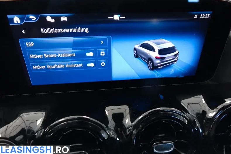 Mercedes-Benz GLA 180 (Clasa GLA) din 2024 cu 79.500 km - oferta MER250472 - foto 18