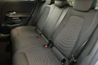 Mercedes-Benz GLA 180 (Clasa GLA) din 2023 cu 48.750 km - oferta MER250473 - foto 9
