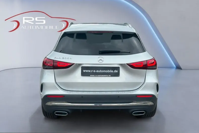 Mercedes-Benz GLA 200 (Clasa GLA) din 2022 cu 102.300 km - oferta MER250474 - foto 5