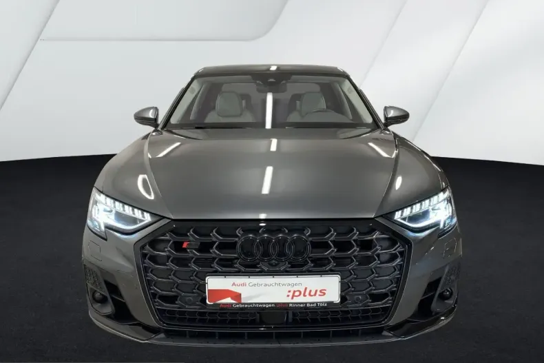 Audi S8 din 2025 cu 25.648 km - oferta AUD250479 - foto 3