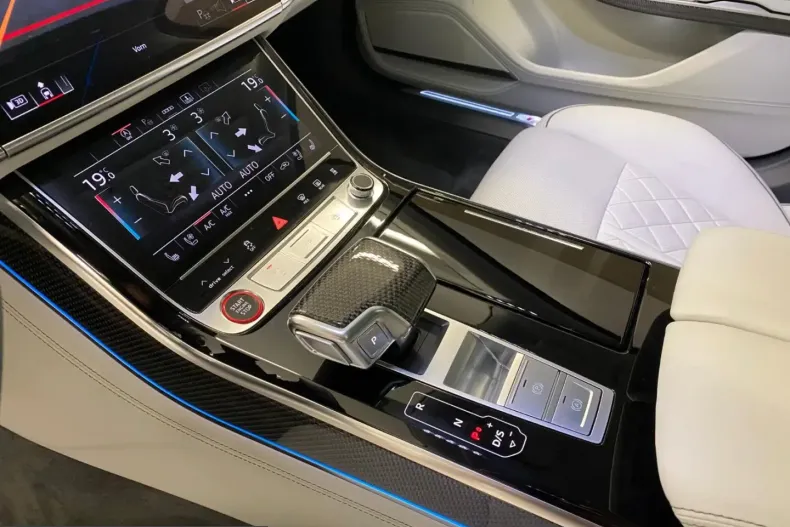 Audi S8 din 2025 cu 25.648 km - oferta AUD250479 - foto 10
